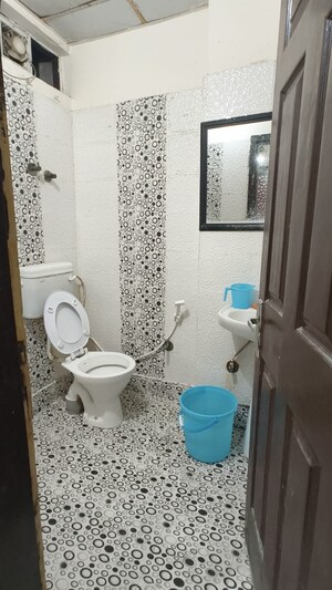 Bathroom in 1 RK Apartment at Arun Vihar, Sector 29 – for Rent