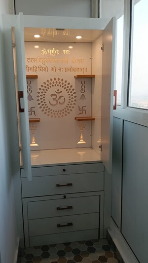 Bathroom in 3.5 BHK Apartment at ATS Le Grandiose, Sector 150 – for Rent