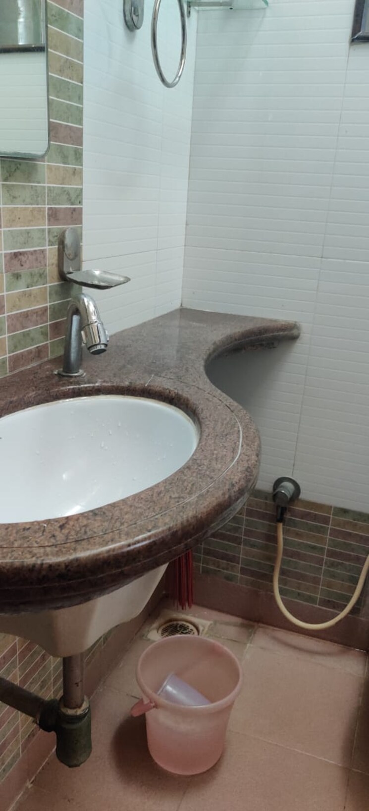 Bathroom, lakshachandi-heights 3 Bedroom 1150 Sq.Ft. Apartment In Goregaon East Mumbai 9260528