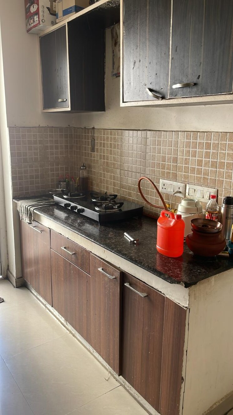 Kitchen, sethi-max-royal 2 Bedroom 895 Sq.Ft. Apartment In Sector 76 Noida 9260521