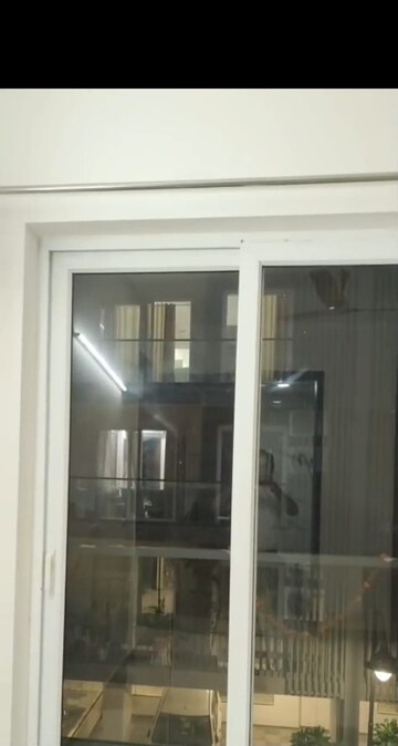 Building Lobby in 3.5 BHK Apartment at Smart World Gems, Sector 89 – for Rent