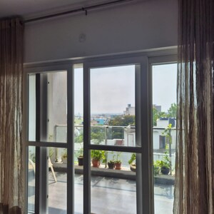 Room in 4 BHK Apartment at Sainikpuri – for Sale