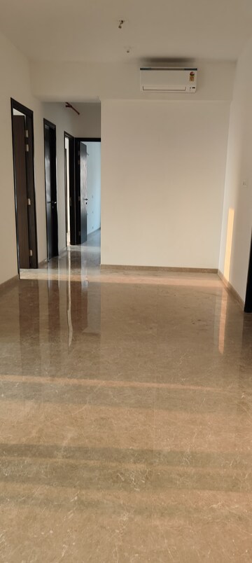 2 BHK Apartment For Rent in Pratham ARC Aura, Andheri West