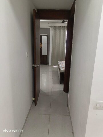 Building Lobby in 3 BHK Apartment at Alkapuri – for Rent