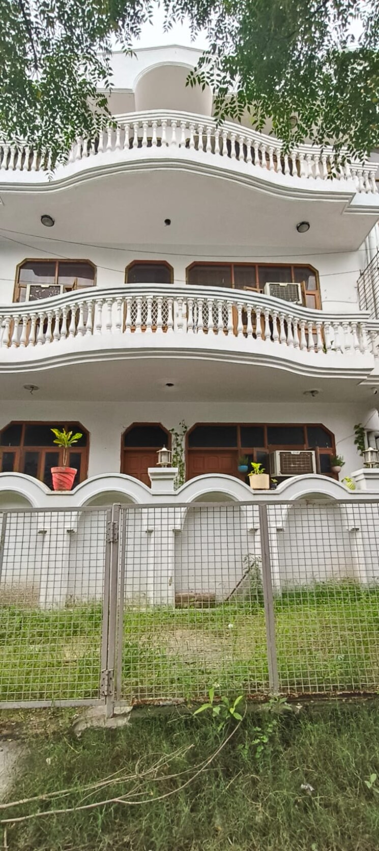 Exterior View, ansal-plaza-gurgaon 6+ Bedroom 132 Sq.Yd. Independent House In Palam Vihar Gurgaon 9260645