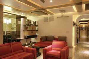 Living Room in 4 BHK Apartment at Sethi Towers, Somajiguda – for Sale