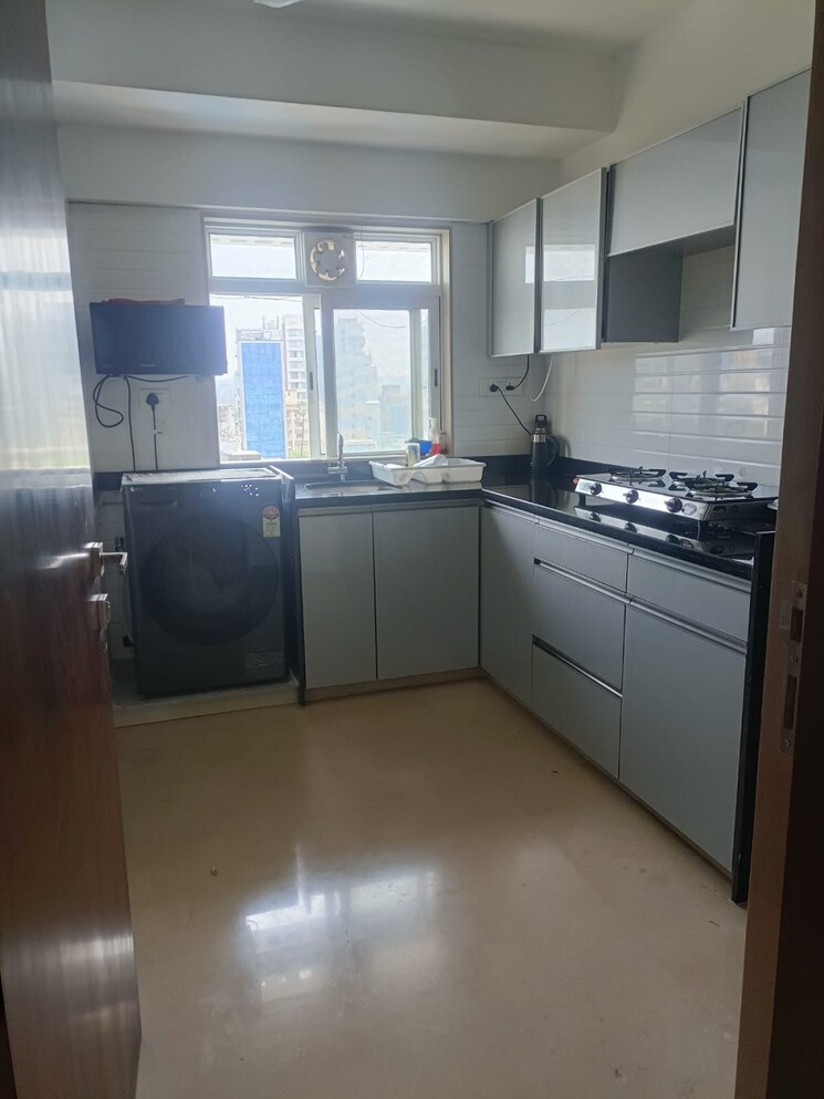 Kitchen, khar west 2 Bedroom 750 Sq.Ft. Apartment In Khar West Mumbai 9260684