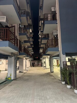  Pg – Exterior View View at Sector 67 - for Rent