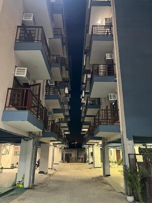  Pg – Exterior View View at Sector 67 - for Rent