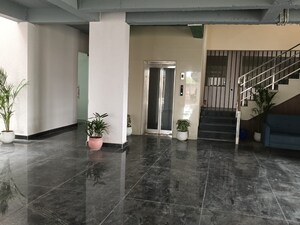 Parking in  Pg at Sector 67 – for Rent