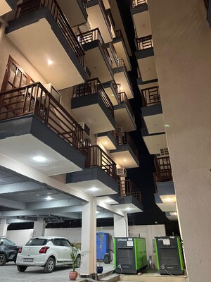Staircase in  Pg at Sector 67 – for Rent