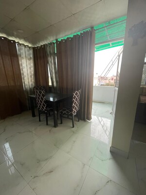 Dining area in 1.5 BHK Apartment at Gtb Enclave – for Rent