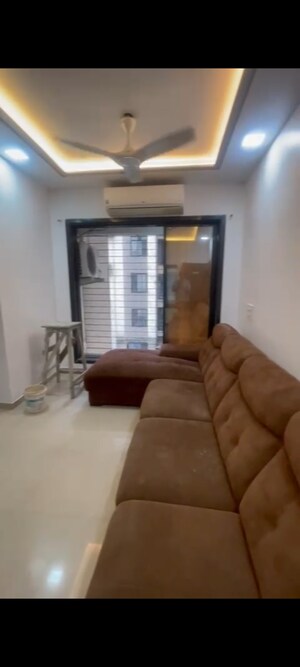 Living Room in 2 BHK Builder Floor at Indralok Phase 4 – for Rent