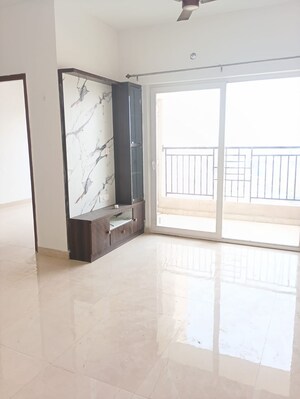 Room in 2 BHK Apartment at Ace Divino, Sector 1 Greater Noida – for Rent