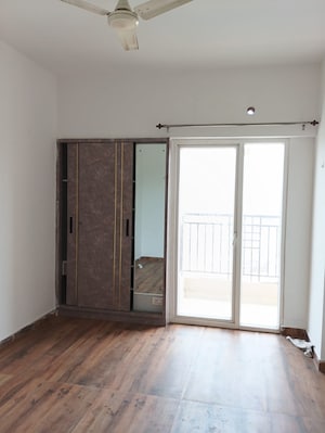 2 BHK Apartment For Rent in Ace Divino, Sector 1 Greater Noida