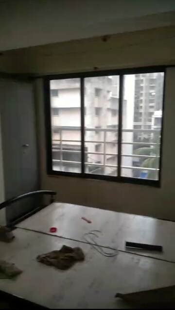 Room in 2 BHK Apartment at Om Arcade Dadar West, Dadar West – for Rent