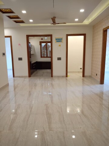 Living Room in 4 BHK Builder Floor at Sector 85 – for Sale