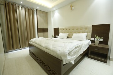 1 BHK Apartment For Rent in Dlf Cyber City, Sector 24