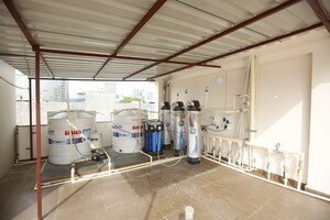 Master Bedroom in 1 BHK Apartment at Dlf Cyber City, Sector 24 – for Rent