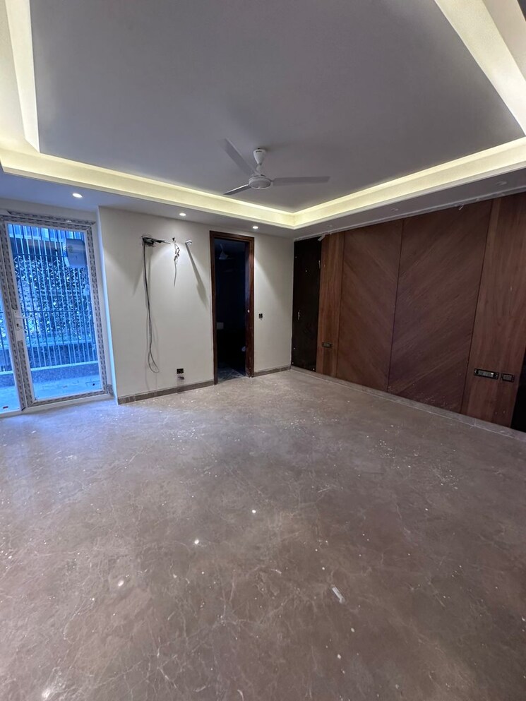 Room, greater kailash 4 Bedroom 2835 Sq.Ft. Builder Floor In Greater Kailash Delhi 9260998