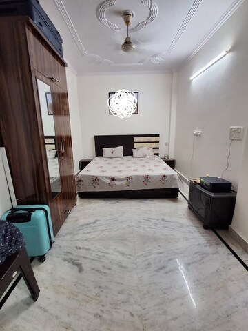 2 BHK Builder Floor For Rent in Govindpuri