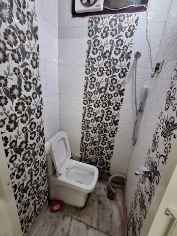Bathroom in 2 BHK Builder Floor at Govindpuri – for Rent
