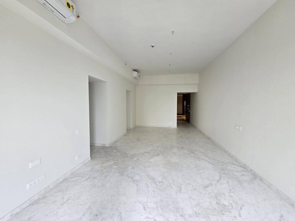 2 BHK + Servant Room Apartment For Rent in Piramal Aranya