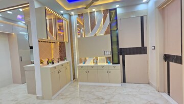 Team Area in 4 BHK Builder Floor at Param Puri – for Sale