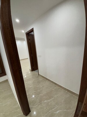 Room in 3 BHK Builder Floor at Saket – for Sale