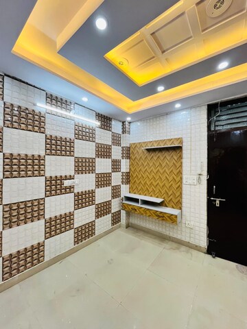 3 BHK Builder Floor For Sale in Uttam Nagar