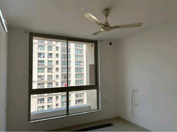 1 BHK Apartment For Rent in Hiranandani The Walk, Ghodbunder Road