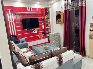 Bedroom in 2 BHK Builder Floor at Vishwas Park – for Sale