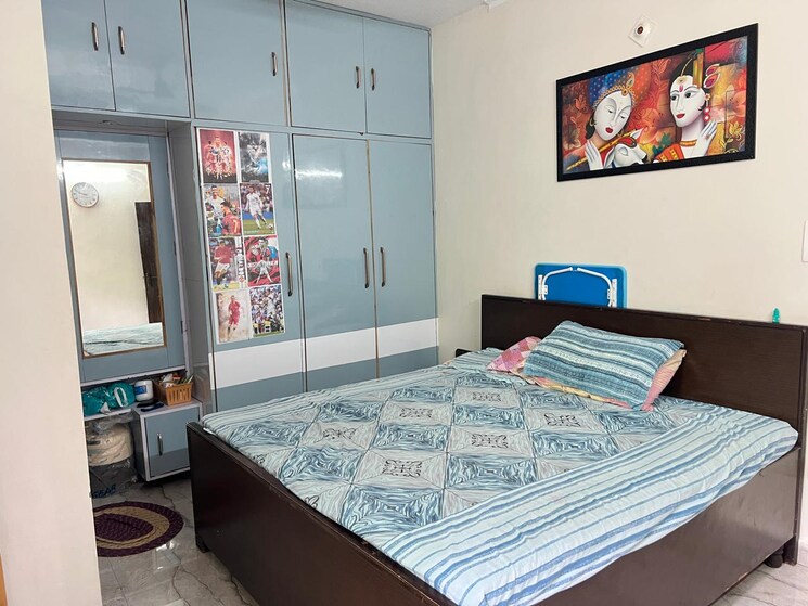 Bedroom, vishwas park 2 Bedroom 60 Sq.Yd. Builder Floor In Vishwas Park Delhi 9261051