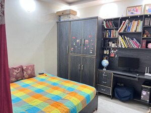 Bedroom in 2 BHK Builder Floor at Vishwas Park – for Sale