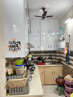 Team Area in 2 BHK Builder Floor at Vishwas Park – for Sale