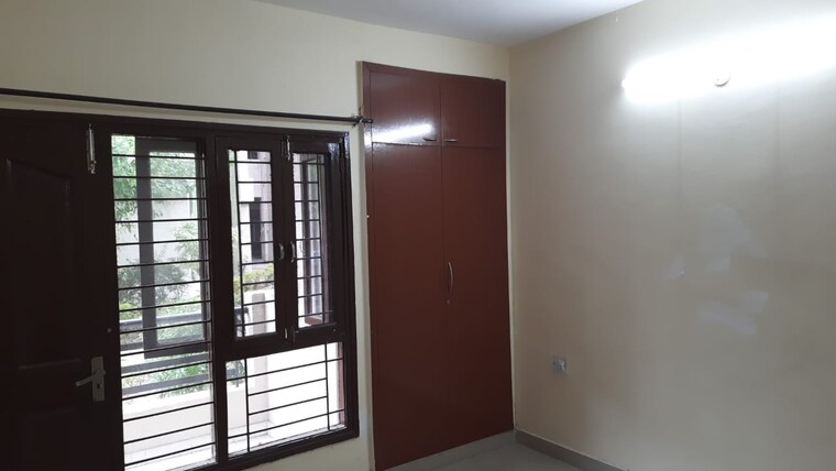Room, nk-sharma-savitry-greens-2 2 Bedroom 960 Sq.Ft. Apartment In Ghazipur Zirakpur 9261061