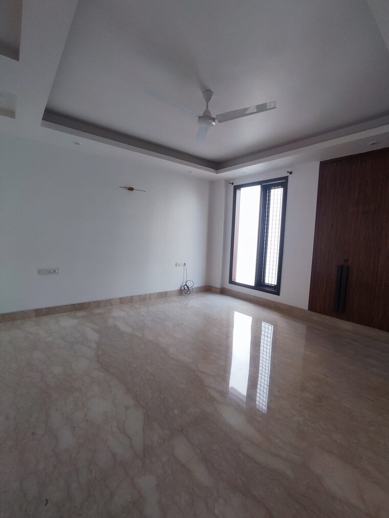 Room, geetanjali enclave 4 Bedroom 3060 Sq.Ft. Builder Floor In Geetanjali Enclave Delhi 9261117
