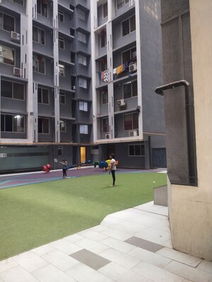 1.5 BHK Apartment – Exterior View View at Ghatkopar East - for Rent