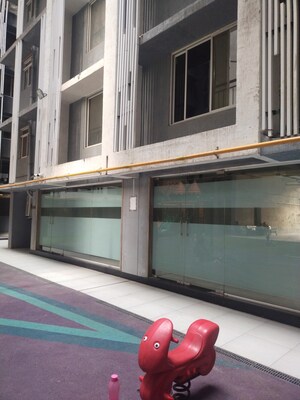 Balcony in 1.5 BHK Apartment at Ghatkopar East – for Rent