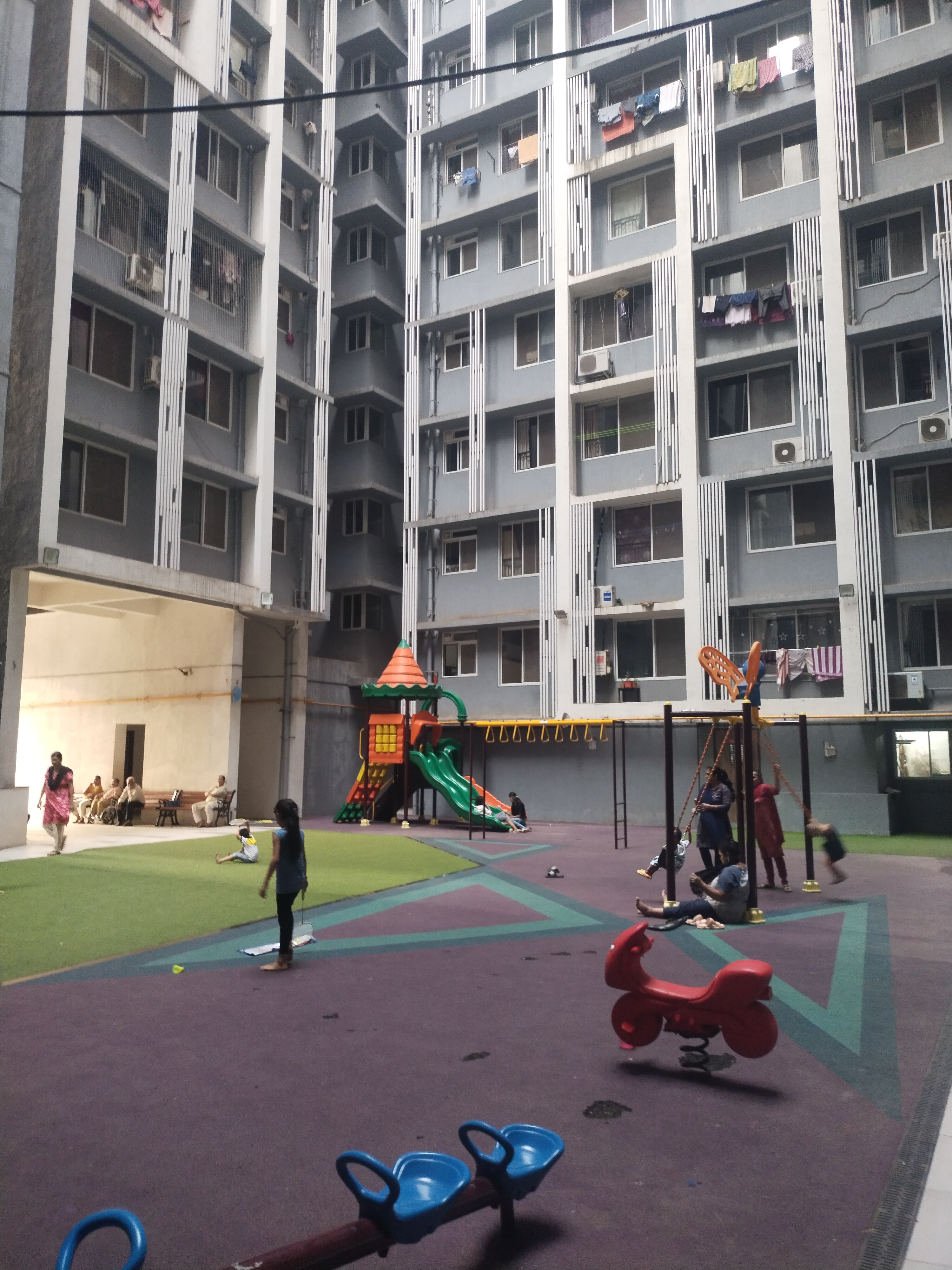 1.5 BHK + Study Room Apartment For Rent in Ghatkopr East Micl Ardhya