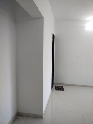 Furnished Amenities in 1.5 BHK Apartment at Ghatkopar East – for Rent