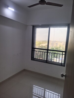 Room in 1.5 BHK Apartment at Ghatkopar East – for Rent