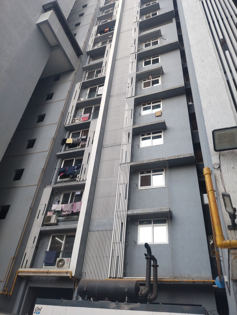 Balcony, ghatkopar east 1.5 Bedroom 518 Sq.Ft. Apartment In Ghatkopar East Mumbai 9261112
