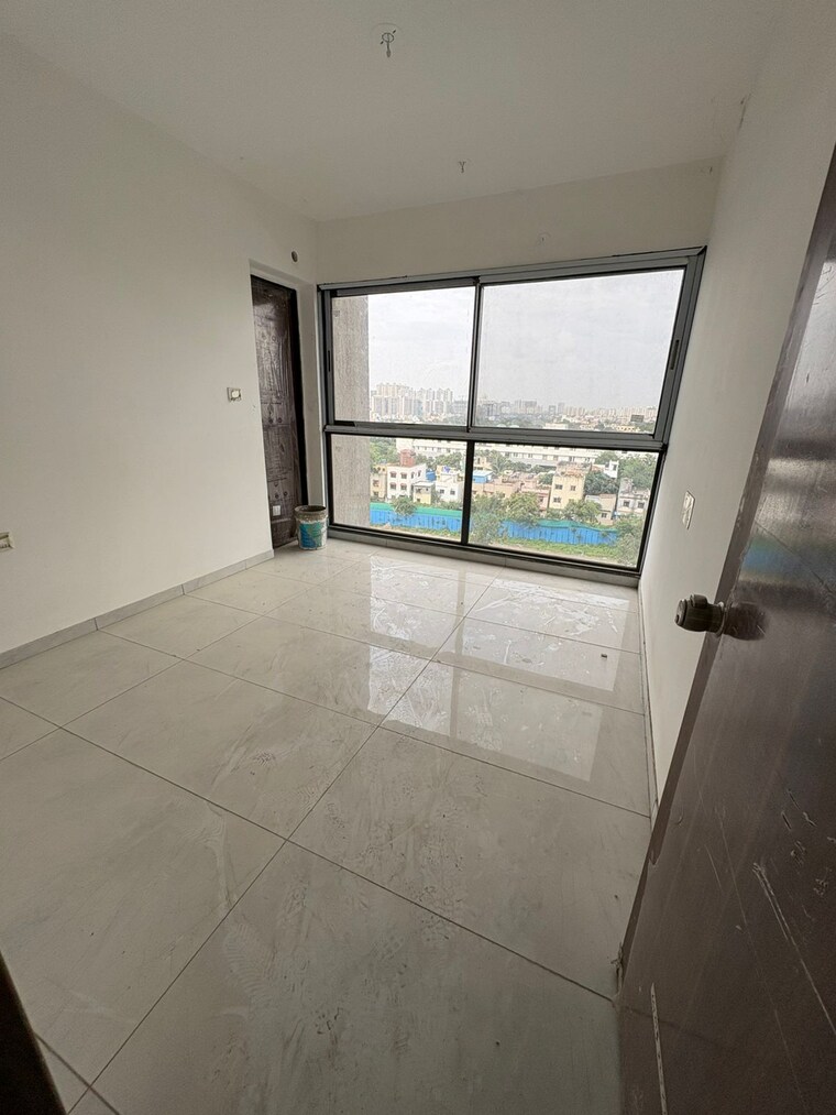 Room, pushpak nagar 3 Bedroom 1600 Sq.Ft. Apartment In Pushpak Nagar Navi Mumbai 9261118