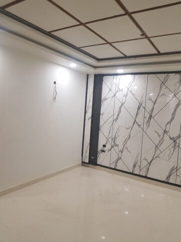 3 BHK Builder Floor For Sale in BPTP District 3, Sector 85