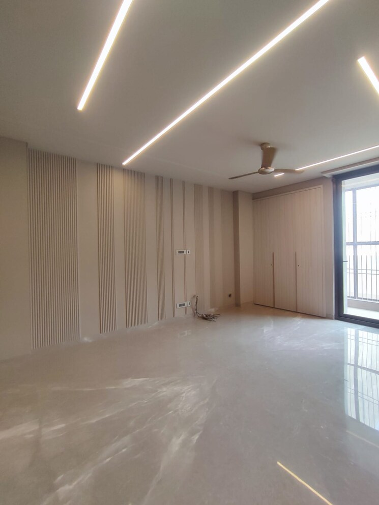 Room, geetanjali enclave 4 Bedroom 3060 Sq.Ft. Builder Floor In Geetanjali Enclave Delhi 9261138