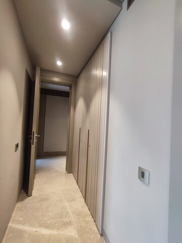 Building Lobby in 4 BHK Builder Floor at Geetanjali Enclave – for Sale