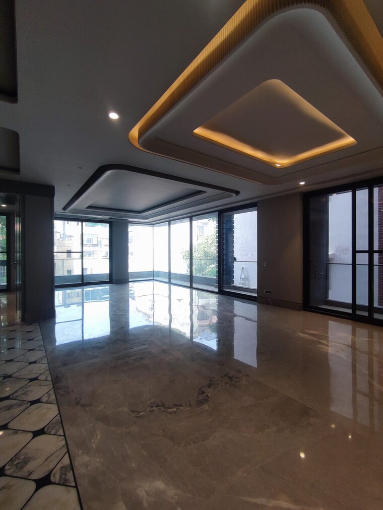 Room, geetanjali enclave 4 Bedroom 3060 Sq.Ft. Builder Floor In Geetanjali Enclave Delhi 9261138