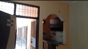 Living Room in 1 BHK Builder Floor at Vaishali Sector 3 – for Sale