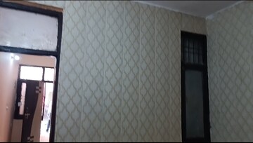 Room in 1 BHK Builder Floor at Vaishali Sector 3 – for Sale